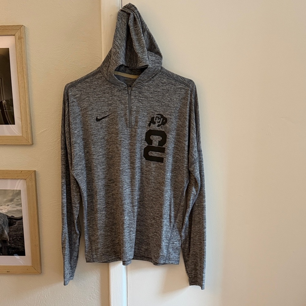 Nike Gray Pullover with Black Graphics